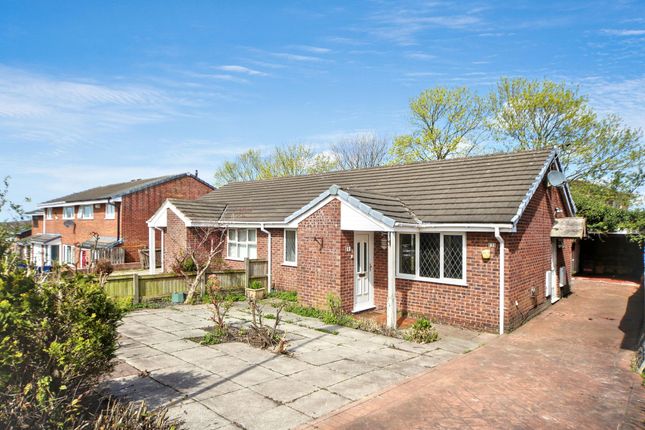 2-bed house on 3 Cloughwood Crescent, Wigan, £135,000