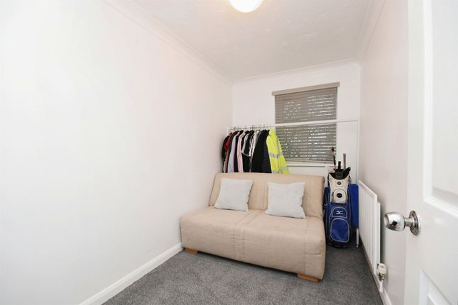 Flat for sale in Ramsey Road, Halstead