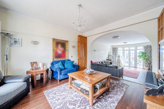 50, Portmore Park Road, Weybridge photo 4