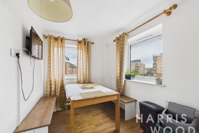 29, Meachen Road, Colchester photo 3