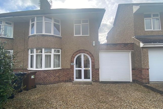 Thumbnail Property to rent in Oaklands Drive, Abington, Northampton