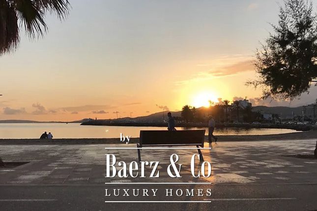 Town house for sale in Palma, Balearic Islands, Spain