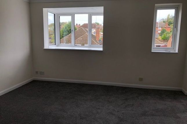 Flat to rent in Silverwood Road, Kettering