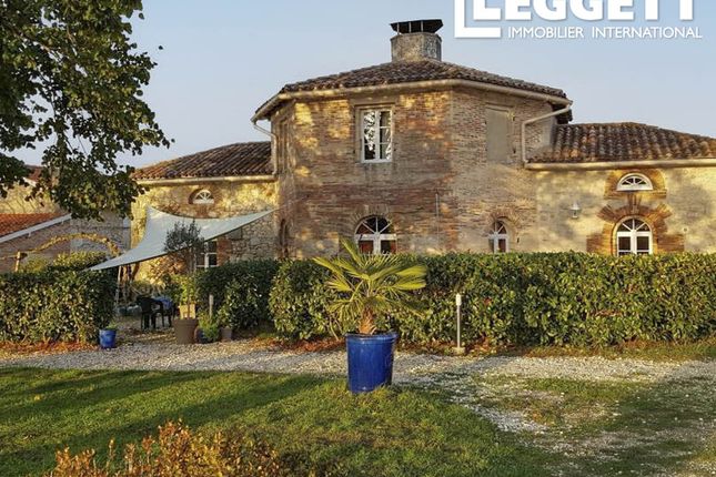 Thumbnail Villa for sale in St Martin De Coux, Charente-Maritime, Nouvelle-Aquitaine