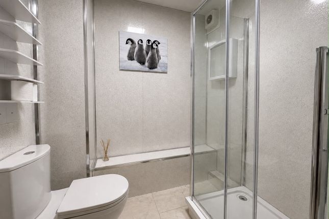 Flat 17, Derby photo 5