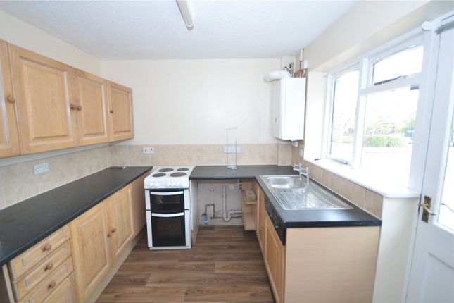 1, Snowdrop Close, Honiton photo 2