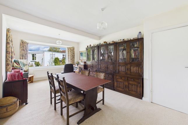 5 Wood Lane, Nottingham photo 2