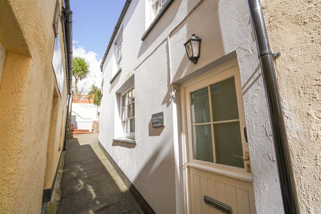 2-bed house on 8a, Marine Parade, £350,000