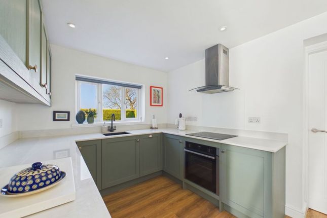 15, Beechfield, Whitby photo 3