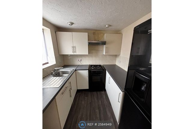 Cranfield Court, Ravenhill, Swansea photo 2