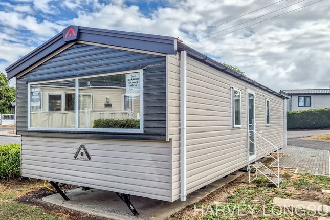 2-bed caravan on Solent Breezes Holiday Park, Hook Lane Warsash, Near Southampton, £54,995