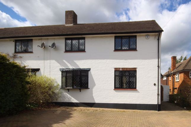 Thumbnail Semi-detached house to rent in Honeypot Lane, Brentwood