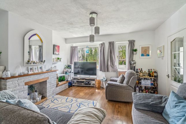 135, Tudor Way, Rickmansworth photo 4