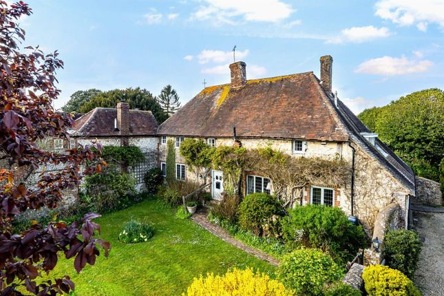 3-bed house on Amberley Cottage, The Alley, Amberley, £850,000