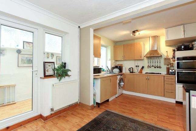 129, Primrose Hill, Kings Langley photo 3