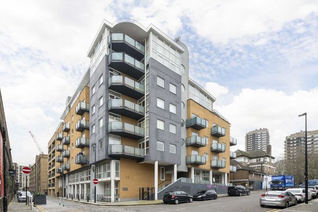 Thumbnail Flat to rent in Artichoke Hill, London