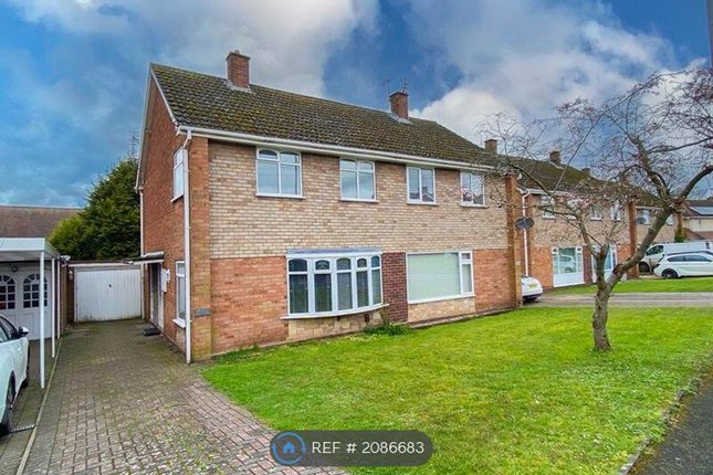 Thumbnail Semi-detached house to rent in Chartwell Drive, Wolverhampton