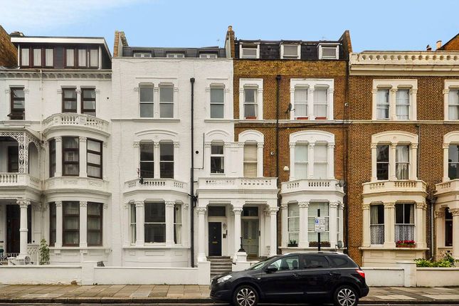 Flat to rent in Sinclair Road, Shepherd's Bush, London