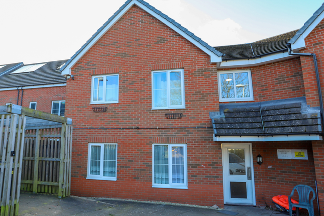Flat for sale in Wrens Nest Road, Dudley