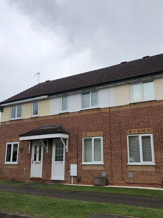 Terraced house to rent in Longford Avenue, Northampton