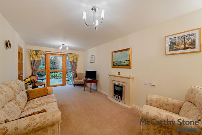 2 Ellisfields Court, Mount Street, Taunton photo 3