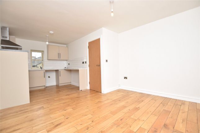 Flat 2, Fairfax House, 224, Wakefield Road, Bradford photo 3