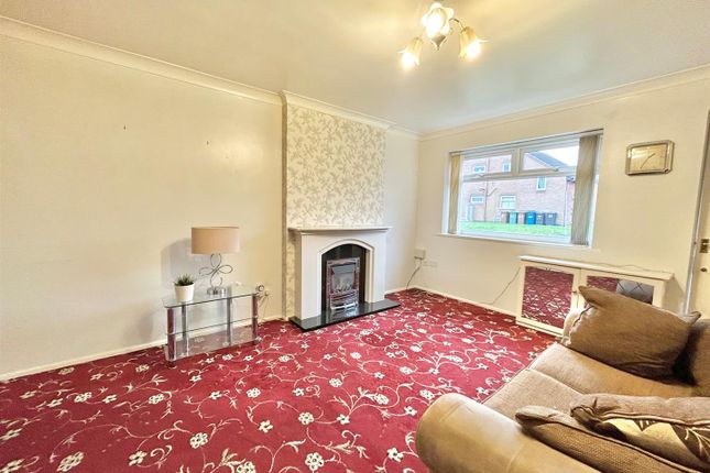 6, Farnworth Street, Leigh photo 2