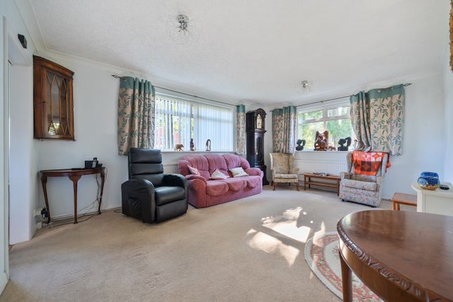 Flat 11, Chatsmore House,, Goring Street, Worthing photo 2