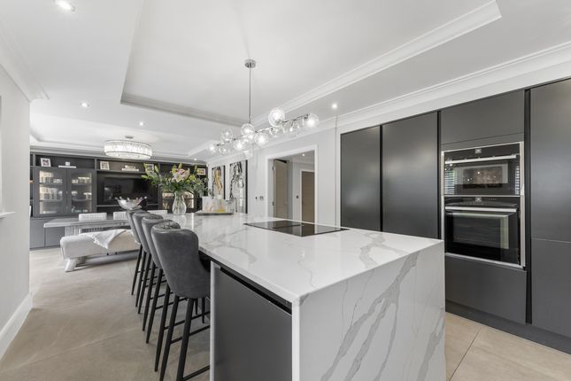 Foxstone House, Crabtree Green, Wetherby photo 3