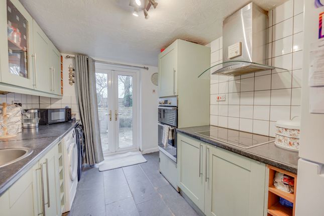 2 Whitehouse End Cottages Tower Hill Road, Stoke-On-Trent photo 4