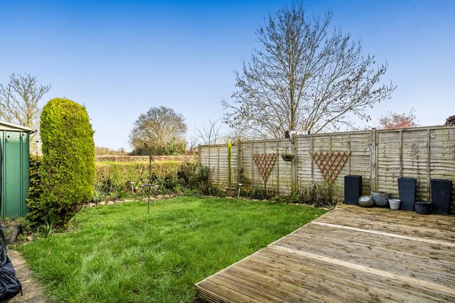 20 Hawthorne Close, Pershore photo 2