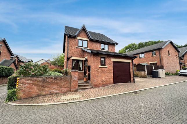 Detached house for sale in Dixons Farm Mews, Clifton
