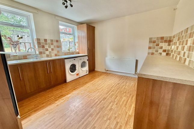 27, Humphrey Street, Dudley photo 3