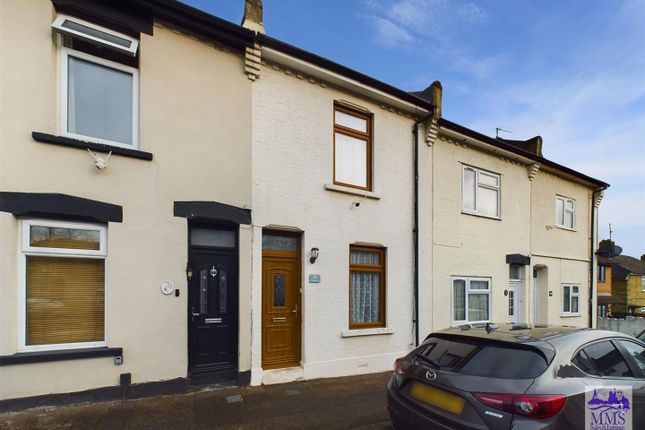 Thumbnail Property for sale in Dongola Road, Strood, Rochester