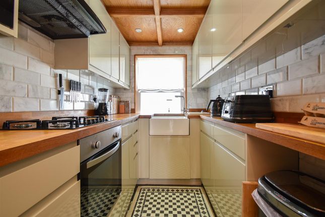 5 West Hill House, 21, West Hill Road, St. Leonards-On-Sea photo 4