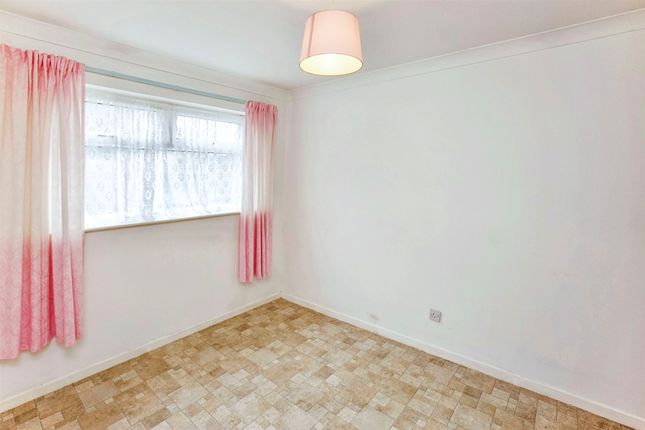 45, Newbroke Road, Gosport photo 4