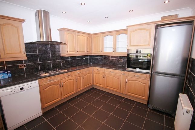 87 Pole Hill Road, Uxbridge photo 4