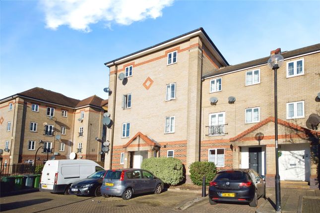 Flat for sale in Tollgate Road, Beckton, London