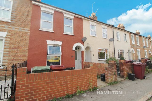 Detached house to rent in Donnington Gardens, Reading