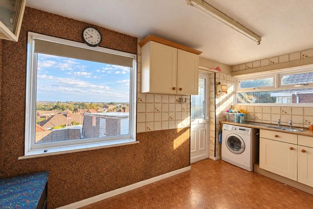 40, Westfield Road, Eastbourne photo 4