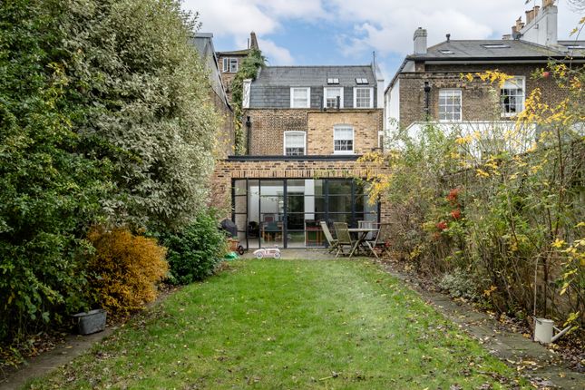 8, Furlong Road, London photo 2