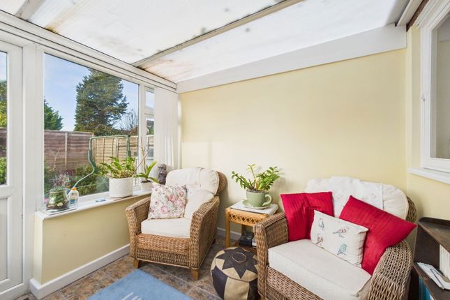 7, Blenheim Avenue, Worthing photo 3