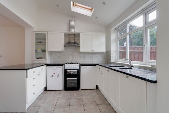 23, Glemsford Drive, Hertfordshire photo 4