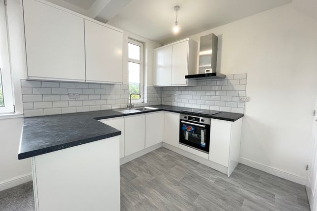 167, Meltham Road, West Yorkshire photo 4