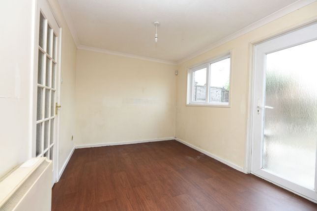 40 Flaxen Walk, Huntingdon photo 4