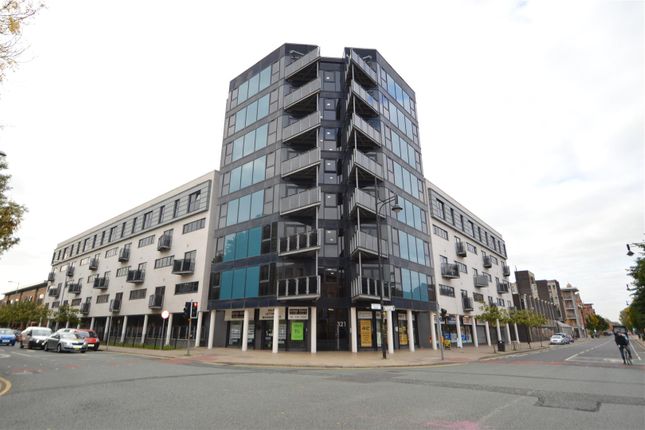 Thumbnail Flat to rent in Bishops Corner, 321 Stretford Road, Hulme, Manchester