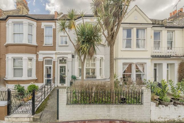 Thumbnail Property to rent in Cavendish Road, London