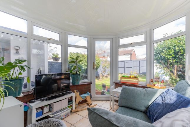 2, Harlech Drive, Dinas Powys photo 3