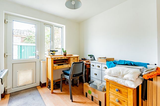 Flat for sale in Meadow Street, Avonmouth, Bristol