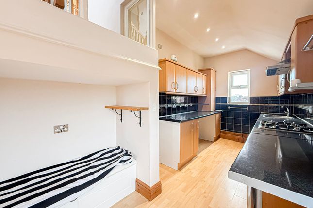 Flat 3, 40 Queens Drive, Liverpool photo 2
